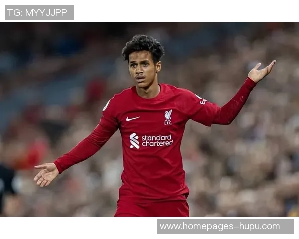 加克波的崛起之路:从青涩小将到足球明星的华丽转身 加克波的崛起之路:从青涩小将到足球明星的华丽转身